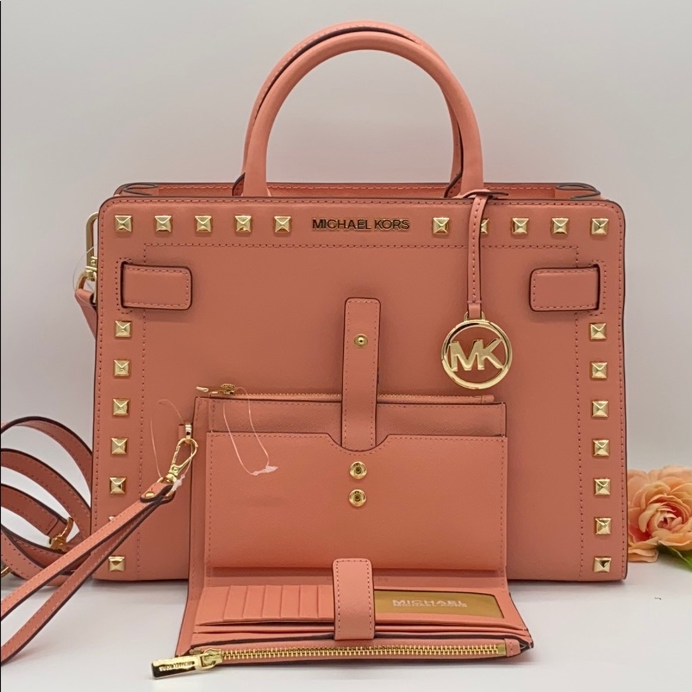 MICHAEL KORS RAYNE MD EW SATCHEL & WRISTLET SET - Picture 4 of 16